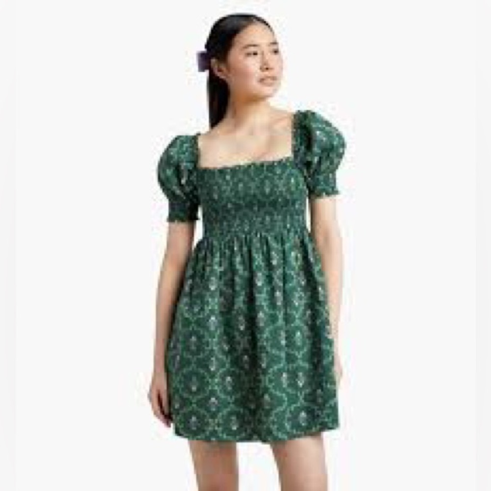 Hill House Athena in Trellis Green, XS